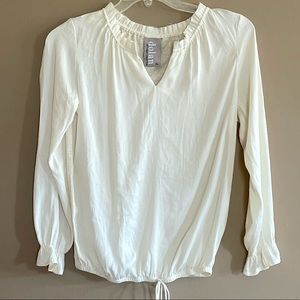 Anthropologie Dolan Brand Ivory Drawstring  Waist Long Sleeves Top. Size XS